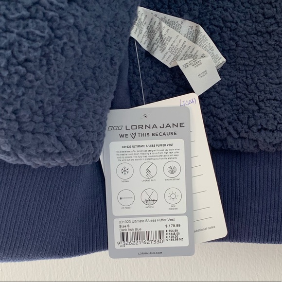 LORNA JANE Ultimate Sleeveless Navy Puffer Vest - Picture 3 of 8